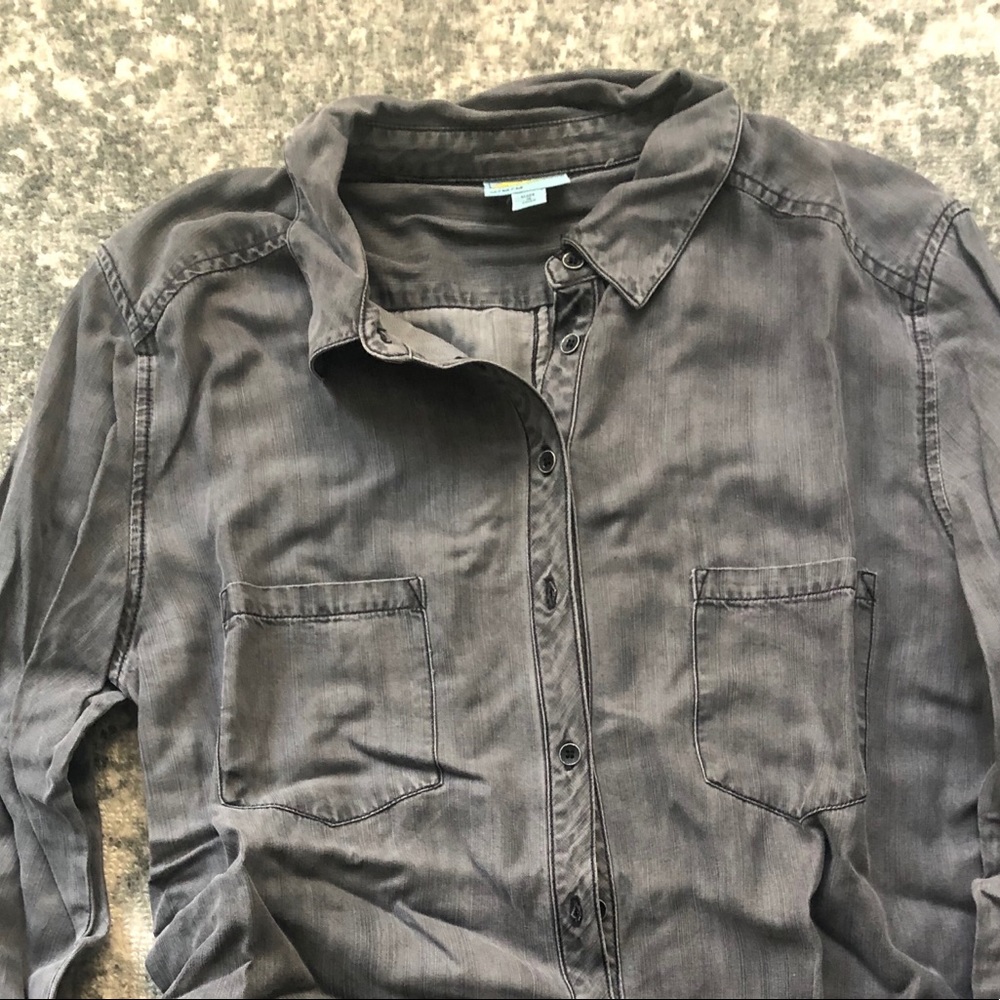 C&C Button Down